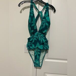Cupshe, sexy one piece, teal leaves, size medium